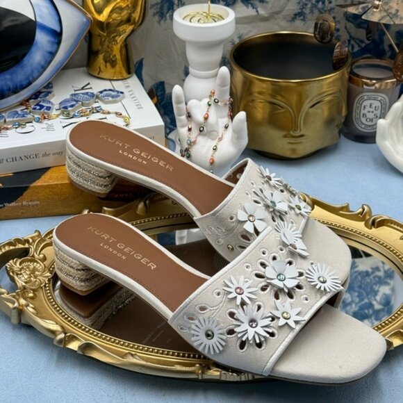🆕 KURT GEIGER LONDON 🧿 NWOB Flower Power Low Sandal, Bone - Sz 40 US 9 - Picture 13 of 16